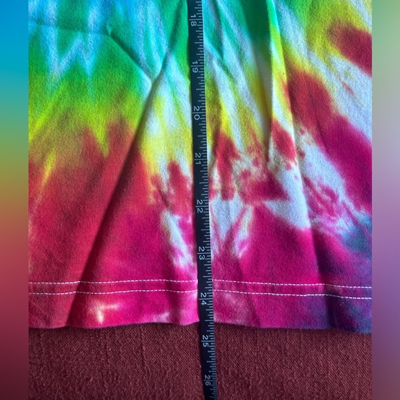 Custom rainbow tie dyed T-Shirt size L - Picture 9 of 9